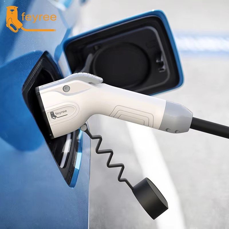 Feyree V2L Cable Discharge Plu - огляд і ціна Outdoor Power Socket
