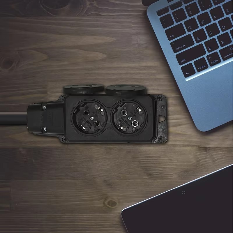Feyree V2L Cable Discharge Plu - огляд і ціна Outdoor Power Socket